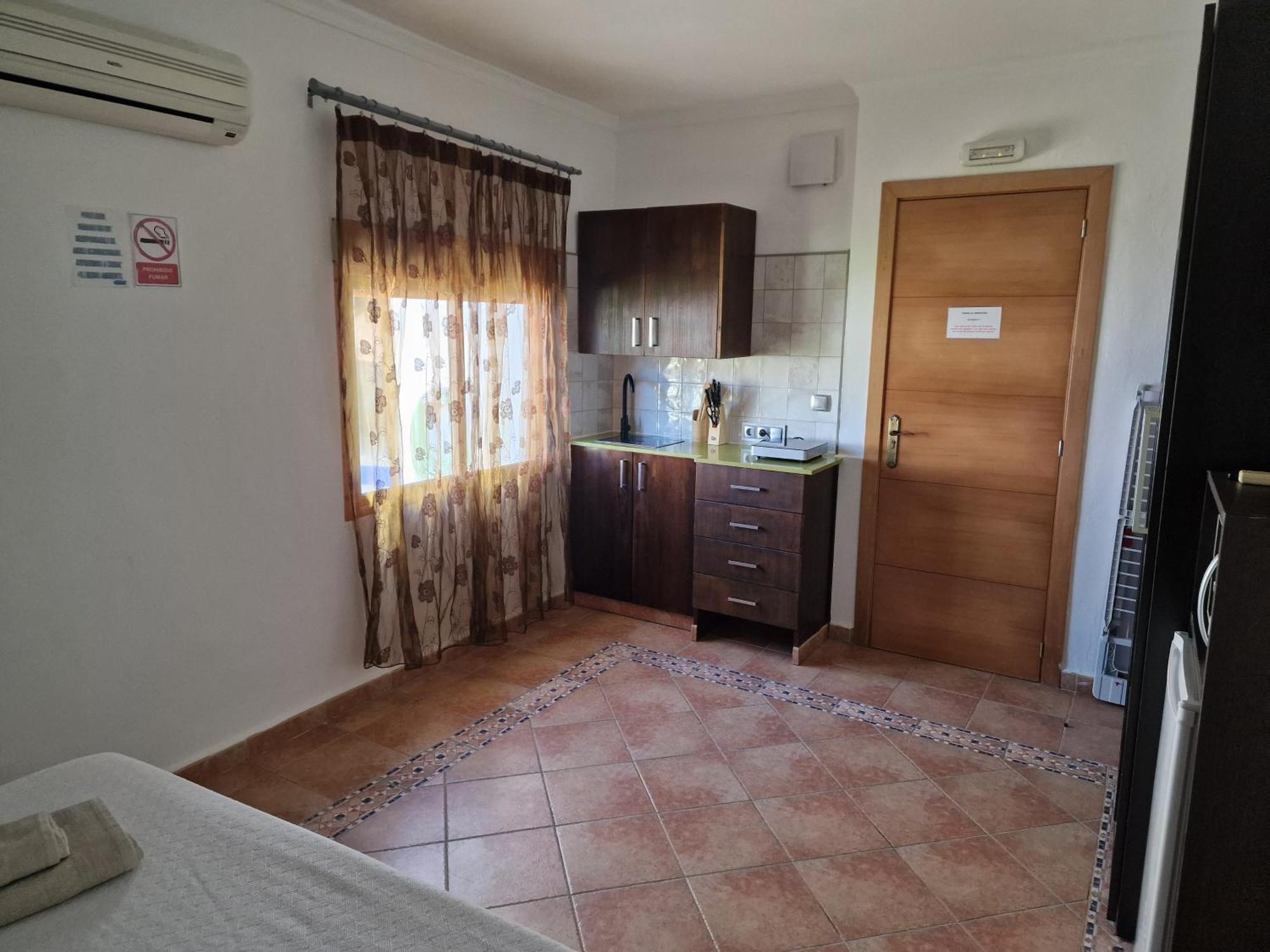 Habitaciones Miramar Bolonia Εξωτερικό φωτογραφία